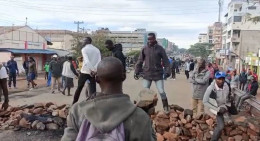 Transport Paralysed As Protesters Barricade Roads In Migori